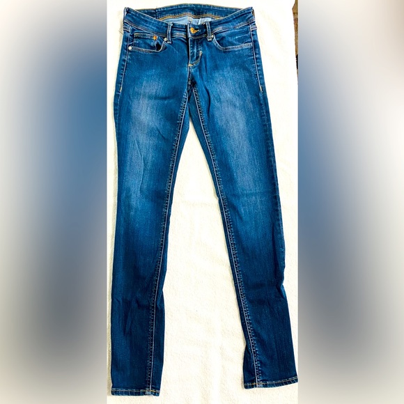 H&M Women’s Skinny Super Low Waist Denim Jeans Size 8/10 - Picture 1 of 9